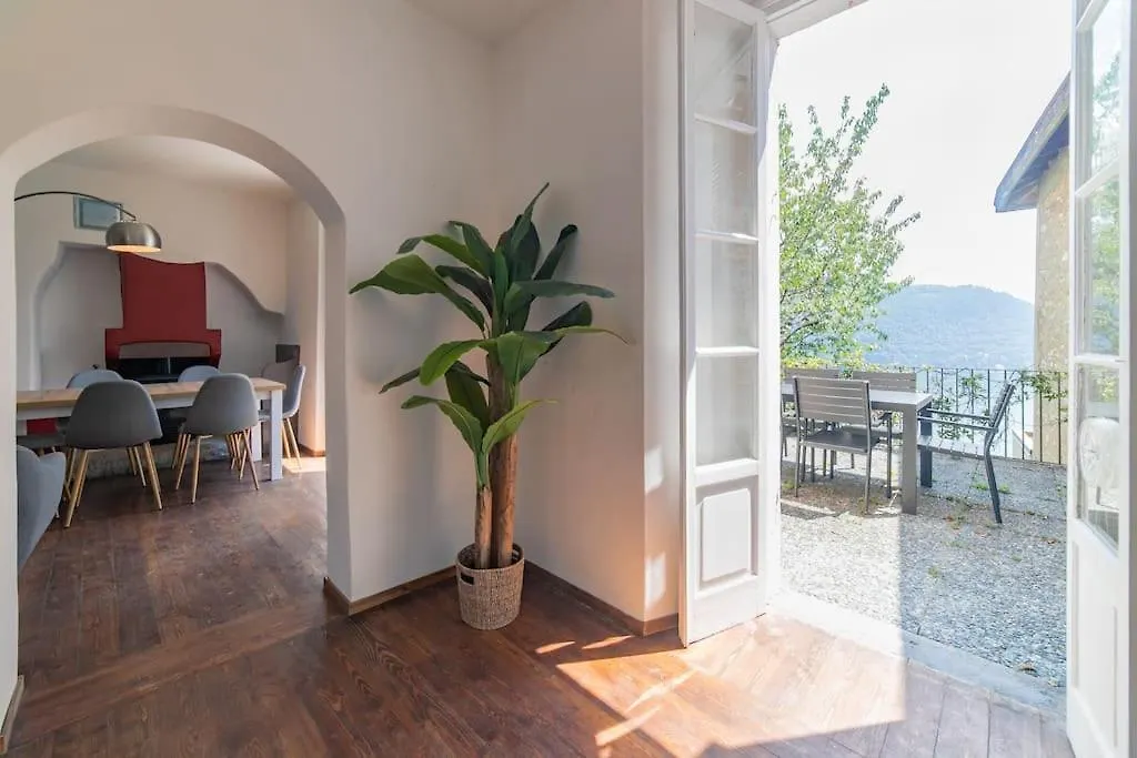 Villa Amazing Lake View With Jacuzzi, Private Garden And Gym Cernobbio Apartment